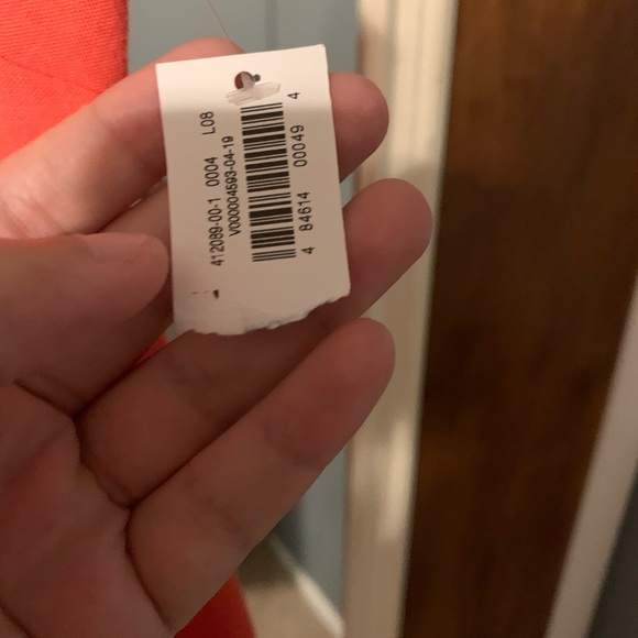 Old Navy Sleeveless Top - Picture 2 of 4